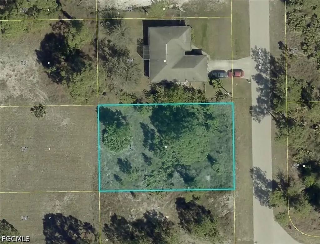 1024 Maxwell Avenue S Lehigh Acres FL 33974