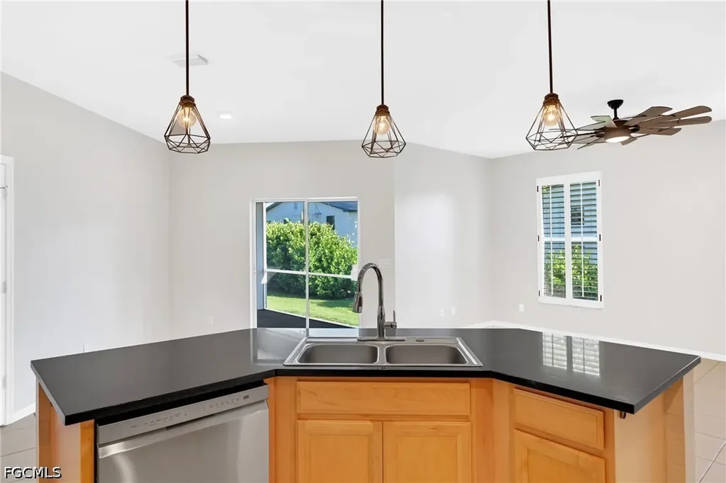 7894 Sandel Wood Circle W Fort Myers FL 33908