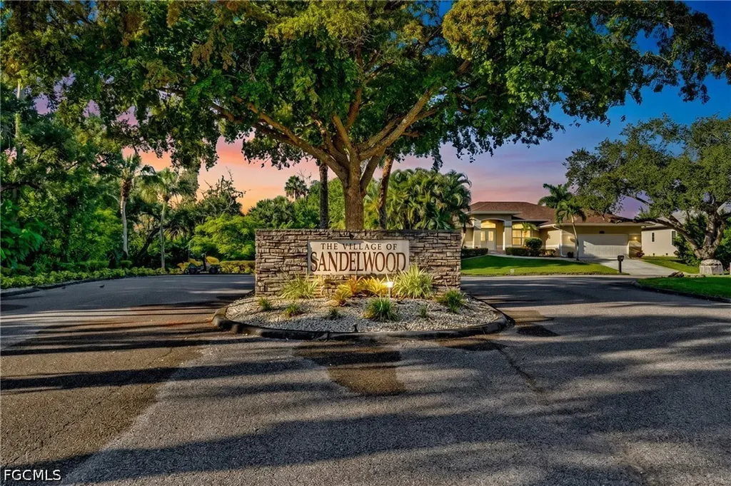7894 Sandel Wood Circle W Fort Myers FL 33908