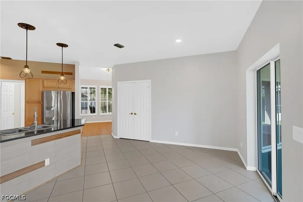 7894 Sandel Wood Circle W Fort Myers FL 33908