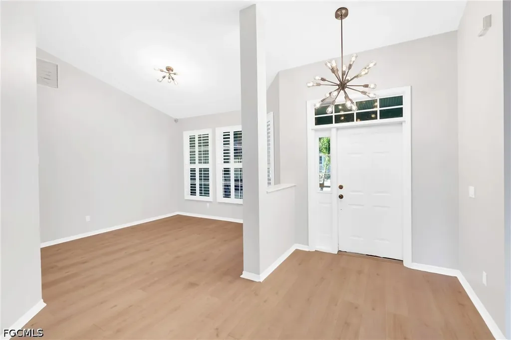 7894 Sandel Wood Circle W Fort Myers FL 33908