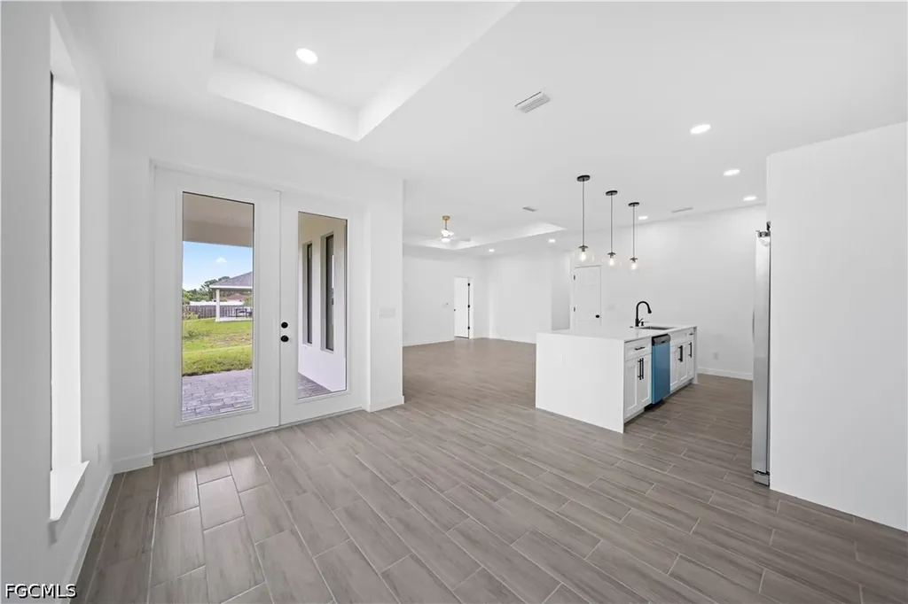 3814 W Gator Circle Cape Coral FL 33909