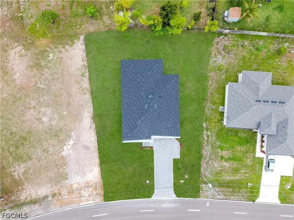 3814 W Gator Circle Cape Coral FL 33909