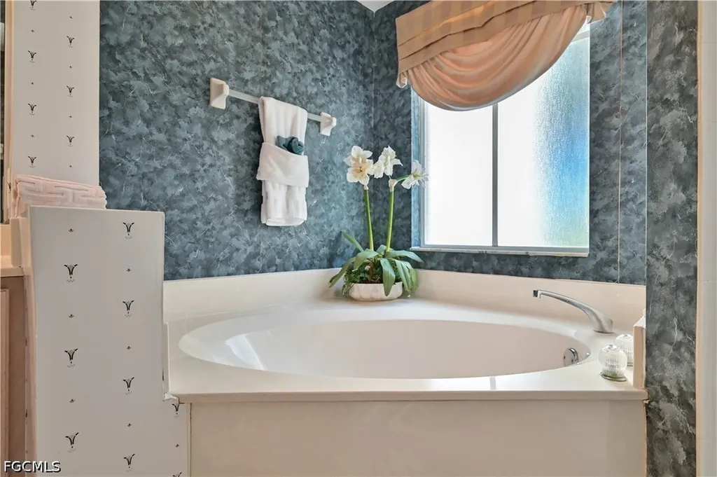 28060 Palmas Grandes Lane Bonita Springs FL 34135