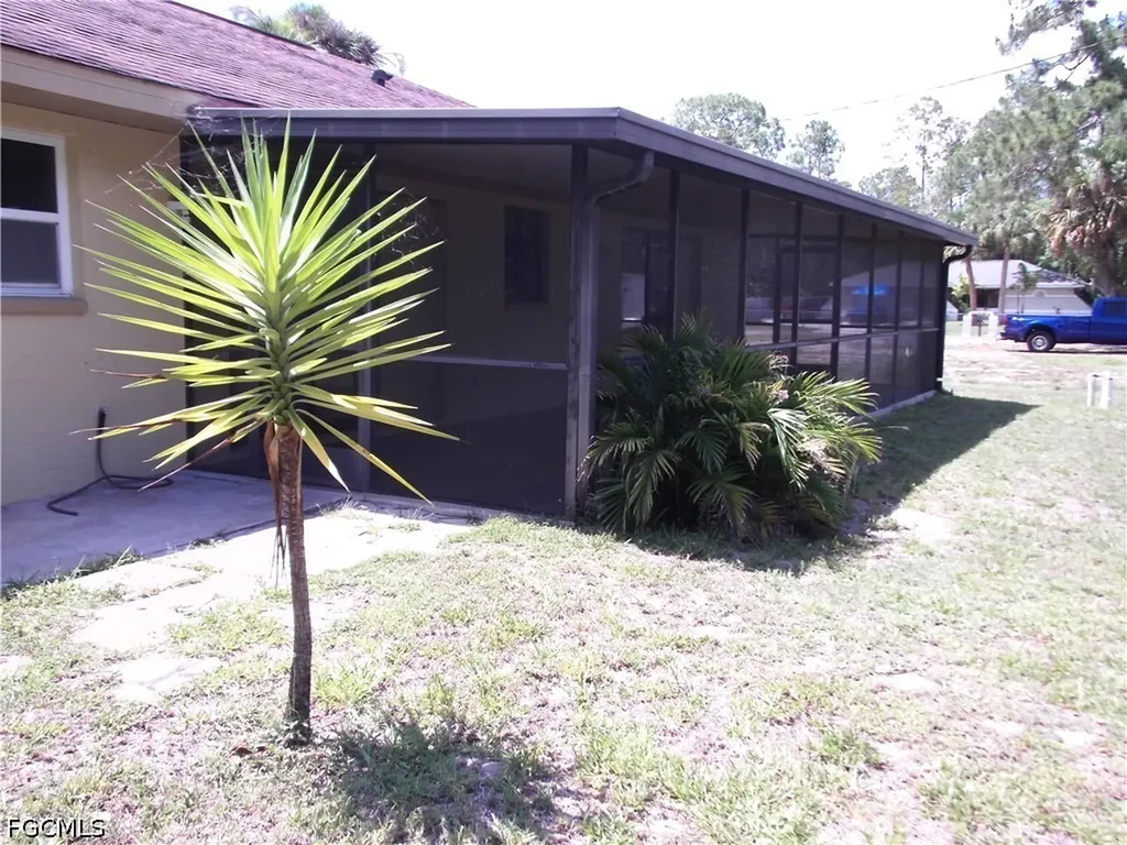 426 Hamilton Avenue Lehigh Acres FL 33972
