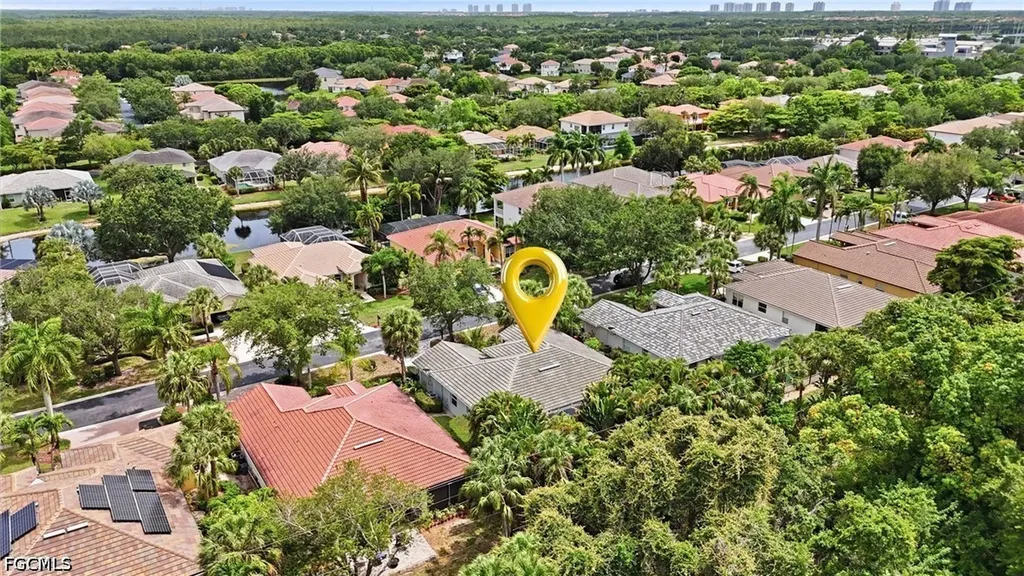 9954 Colonial Walk N Estero FL 33928