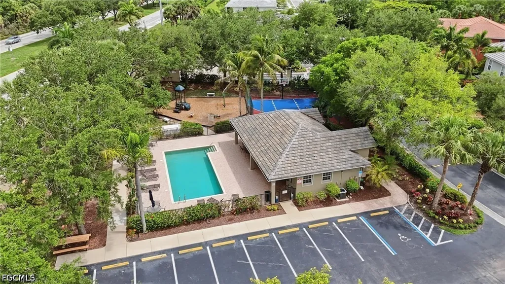 9954 Colonial Walk N Estero FL 33928