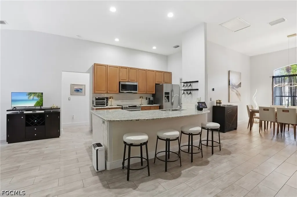 9954 Colonial Walk N Estero FL 33928