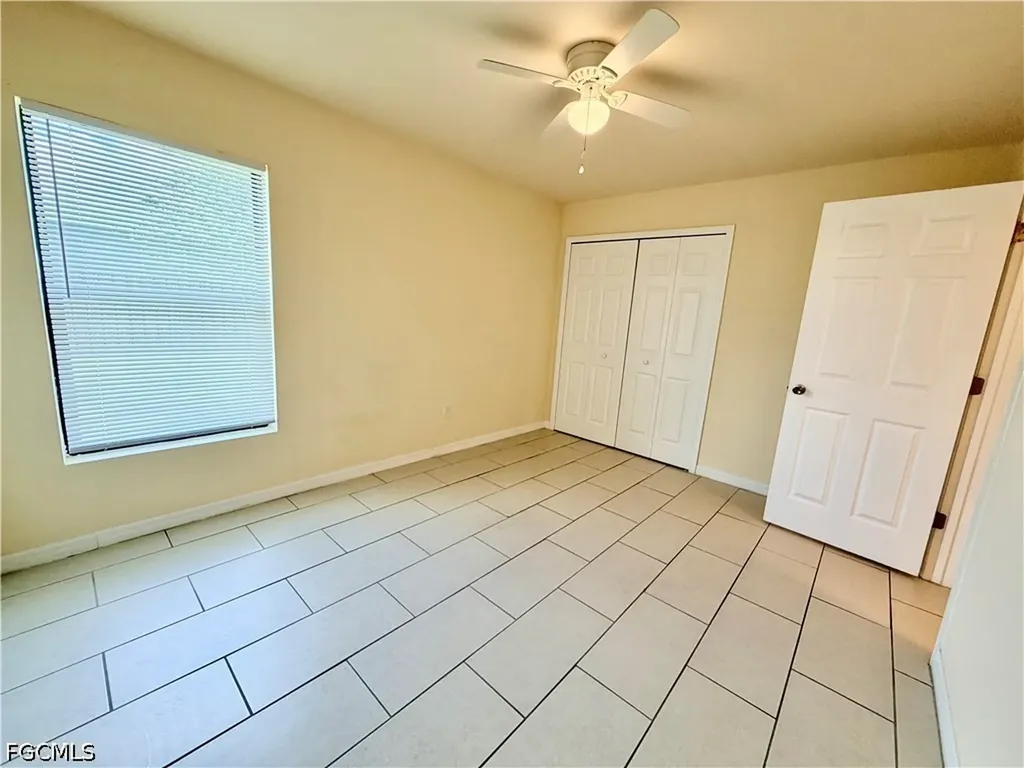 1044 NE 8th Place Cape Coral FL 33909