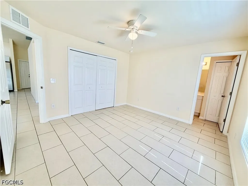 1044 NE 8th Place Cape Coral FL 33909