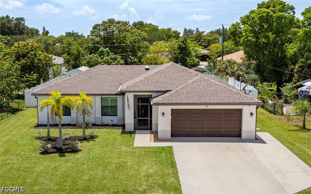 636 SE 11th Avenue Cape Coral FL 33990