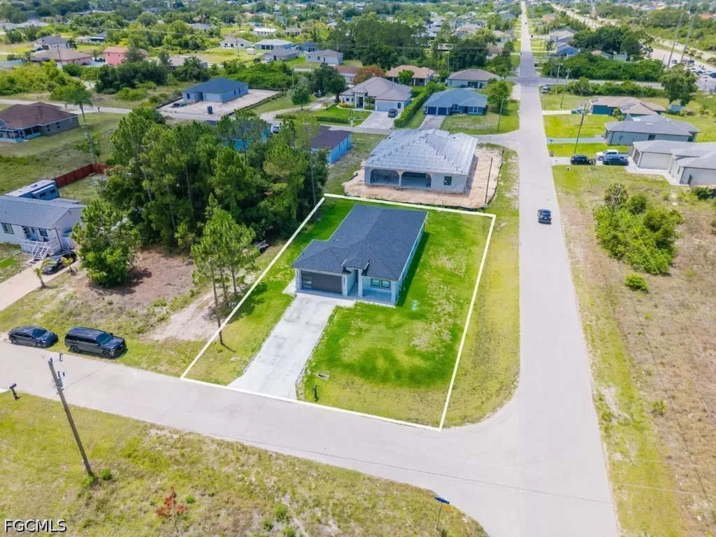 4315 6th Street SW Lehigh Acres FL 33976