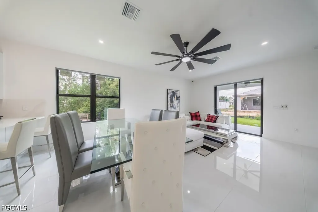 4315 6th Street SW Lehigh Acres FL 33976