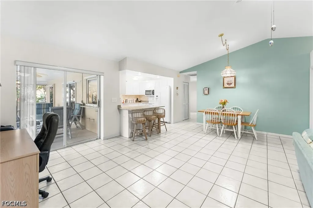 3931 Pelican Boulevard Cape Coral FL 33914