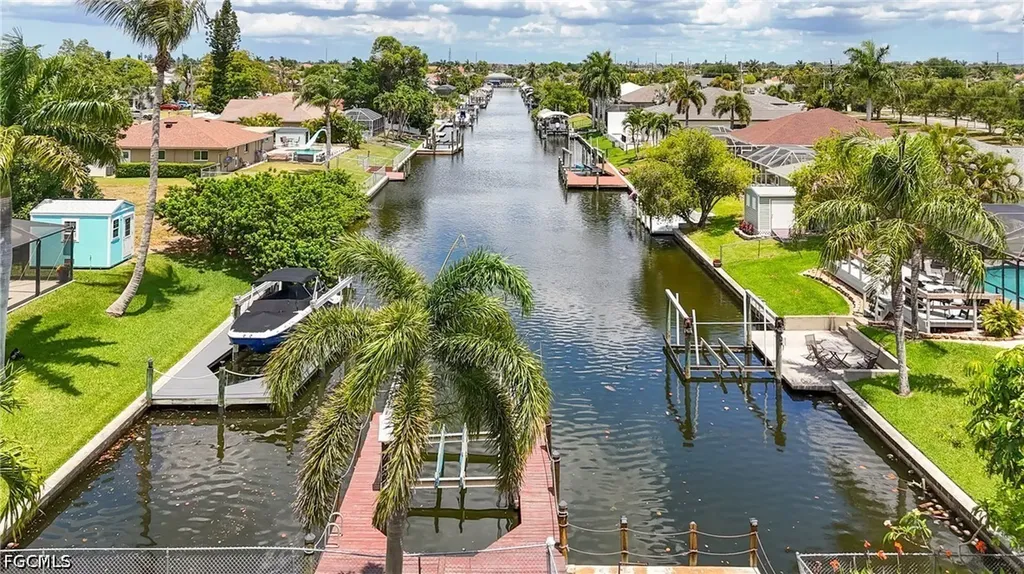 3931 Pelican Boulevard Cape Coral FL 33914
