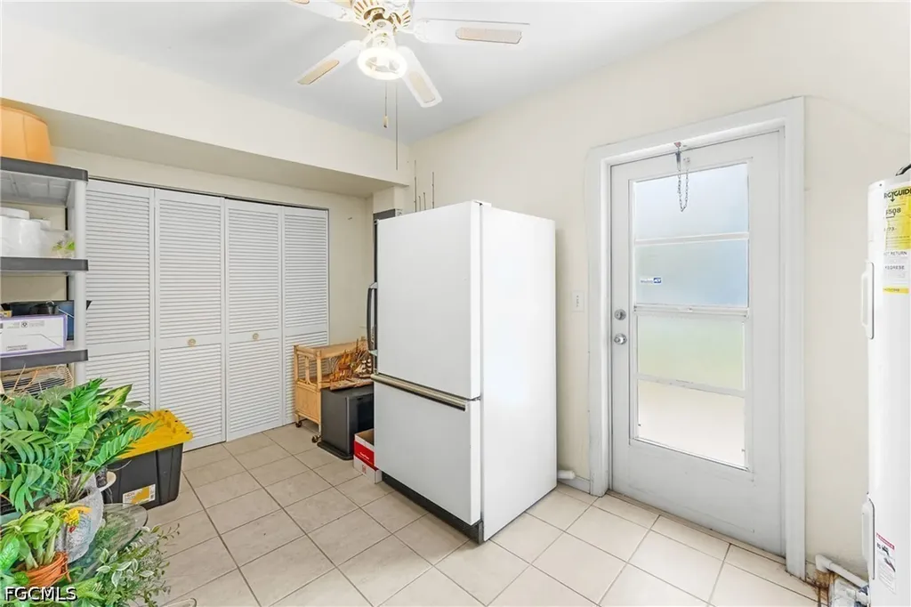 3931 Pelican Boulevard Cape Coral FL 33914