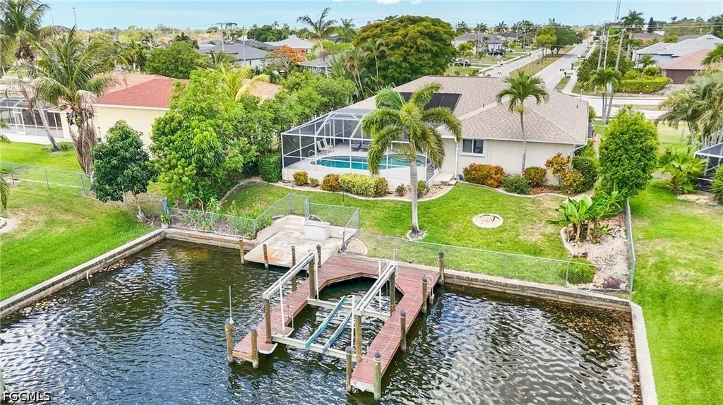 3931 Pelican Boulevard Cape Coral FL 33914