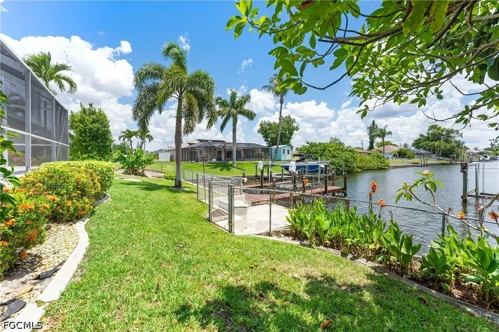 3931 Pelican Boulevard Cape Coral FL 33914