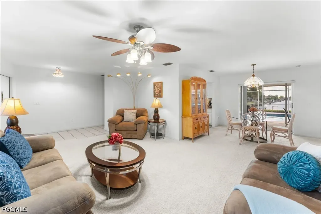3931 Pelican Boulevard Cape Coral FL 33914