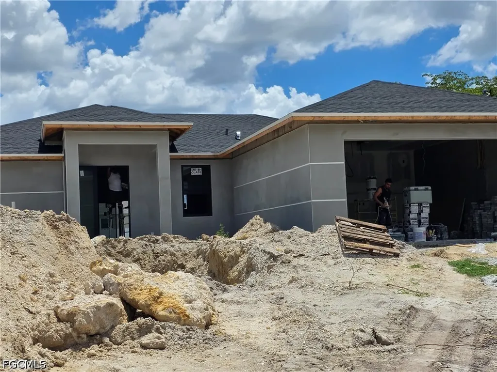 2615 NW 26th Terrace Cape Coral FL 33993