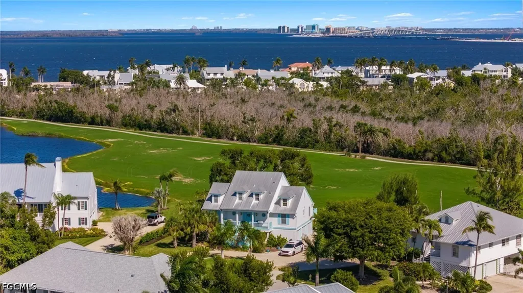 1425 Causey Court Sanibel FL 33957