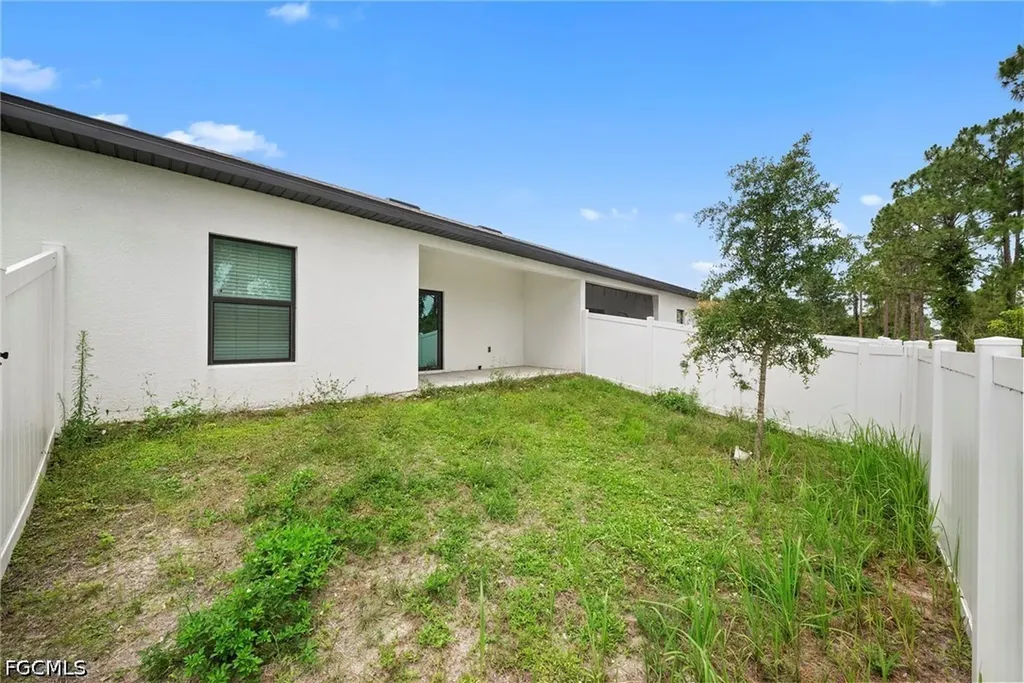 4716 29th Street SW Lehigh Acres FL 33973