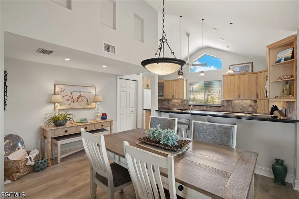 1607 Sand Castle Road Sanibel FL 33957