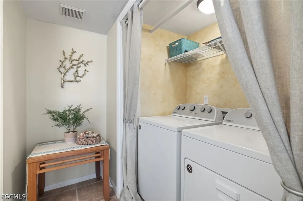 1607 Sand Castle Road Sanibel FL 33957