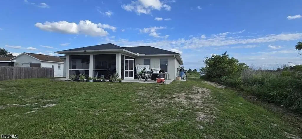 3018 26th Street SW Lehigh Acres FL 33976