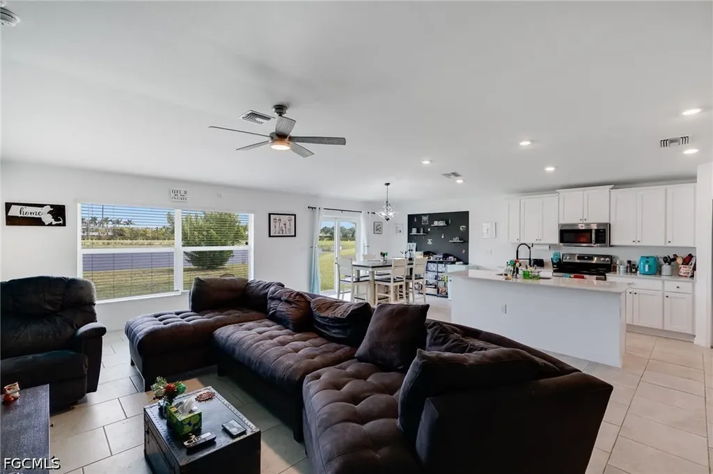 3856 Treasure Oak Way Fort Myers FL 33905