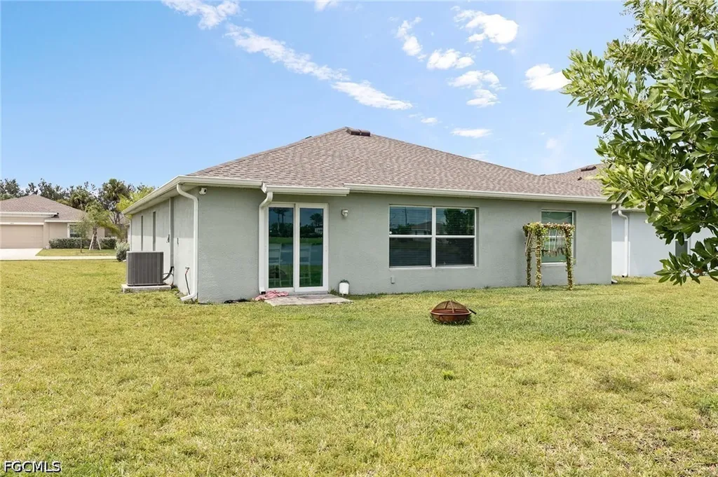 3856 Treasure Oak Way Fort Myers FL 33905