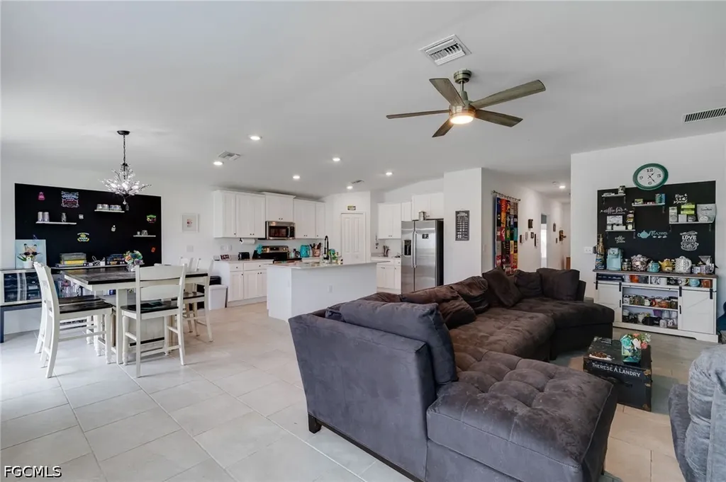 3856 Treasure Oak Way Fort Myers FL 33905
