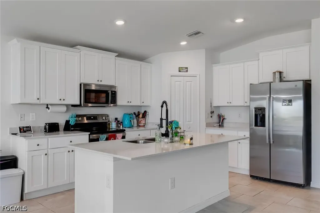3856 Treasure Oak Way Fort Myers FL 33905