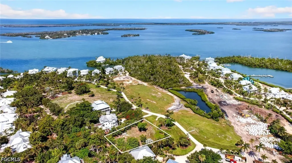 327 Useppa Useppa Island FL 33924
