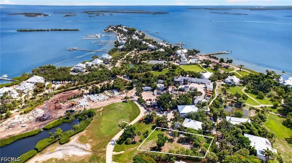 327 Useppa Useppa Island FL 33924