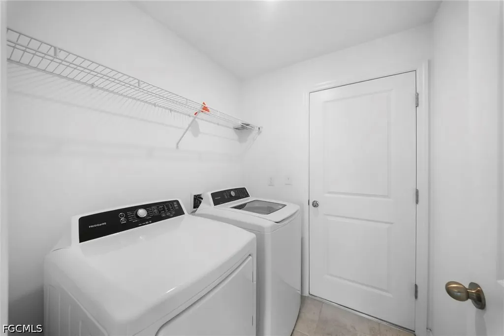 4216 Villa Rapallo Way North Fort Myers FL 33917