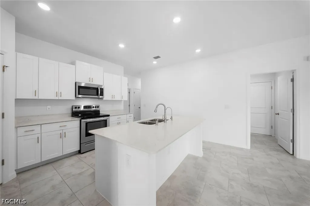 4216 Villa Rapallo Way North Fort Myers FL 33917