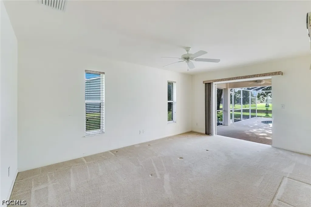 615 SE 19th Court Cape Coral FL 33990