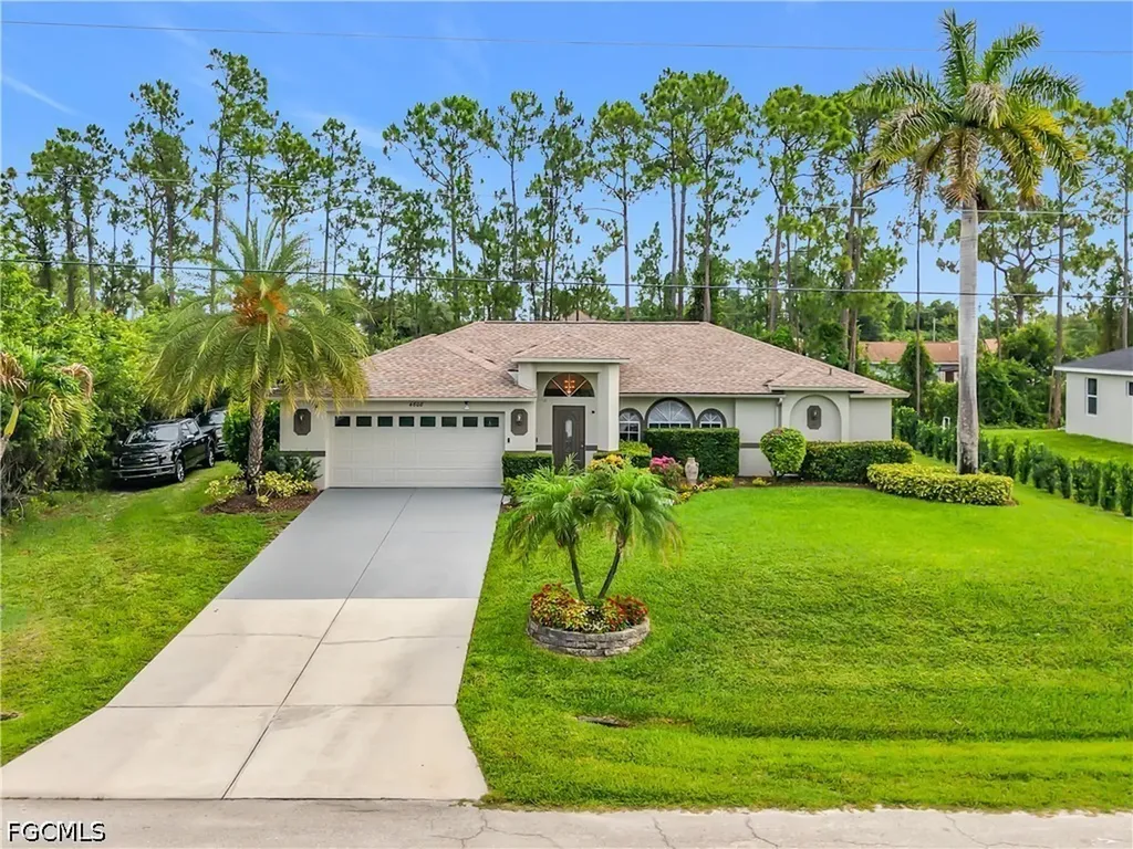 4608 29th Street SW Lehigh Acres FL 33973