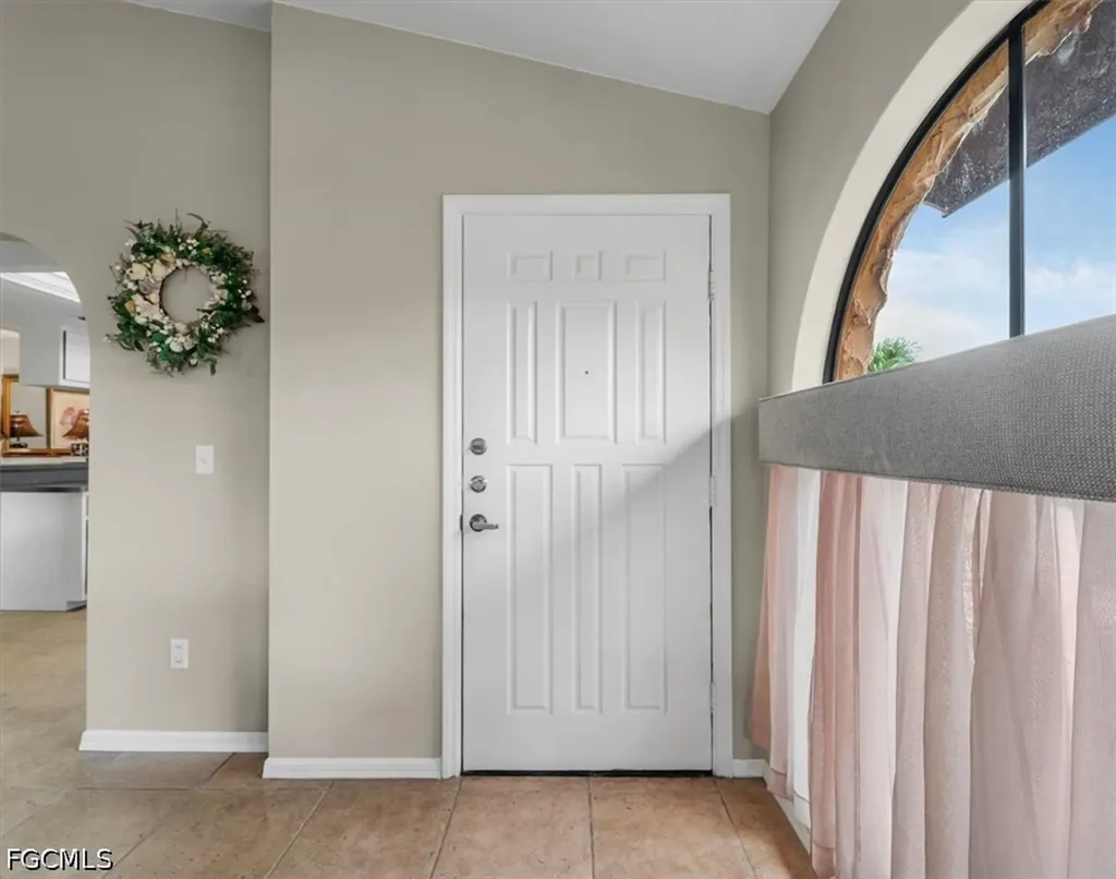 5510 SW 4th Place Cape Coral FL 33914