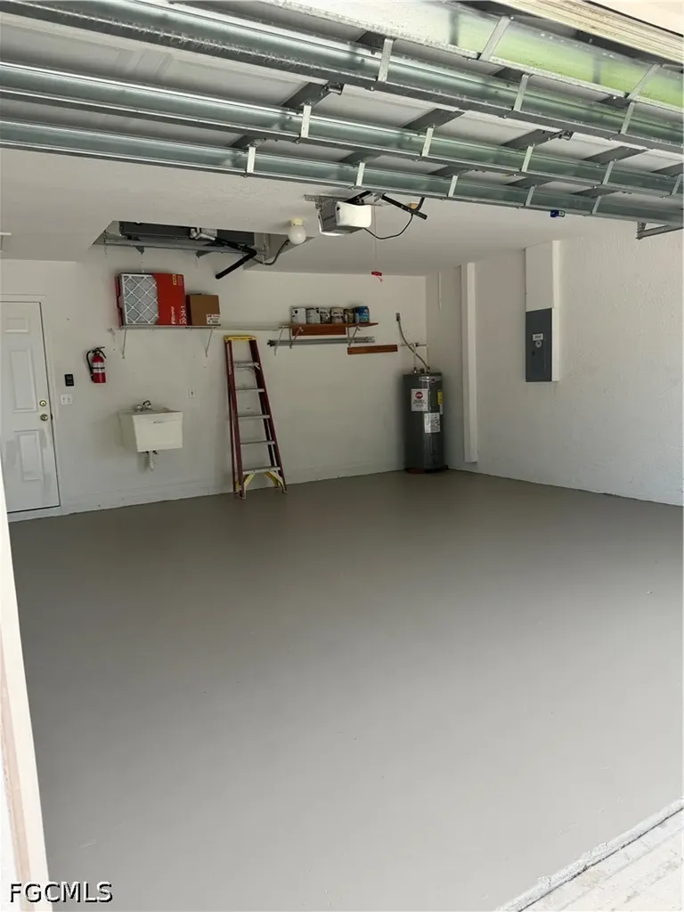 1235 Shelby Parkway Cape Coral FL 33904
