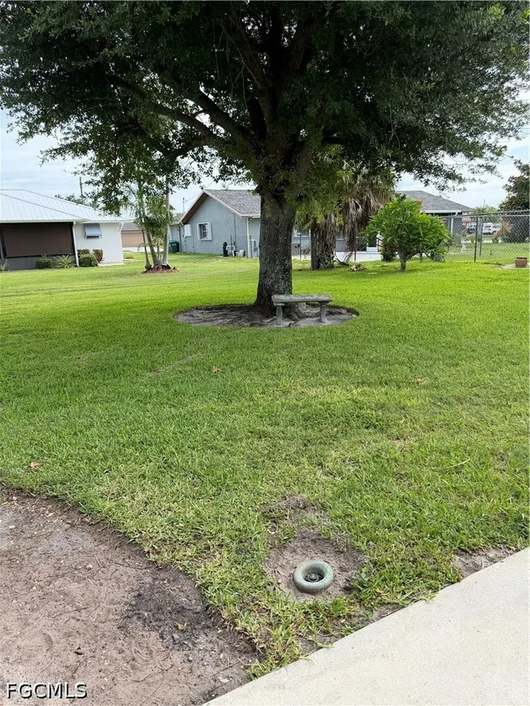 1235 Shelby Parkway Cape Coral FL 33904