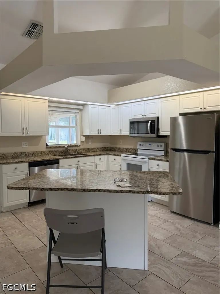 1235 Shelby Parkway Cape Coral FL 33904