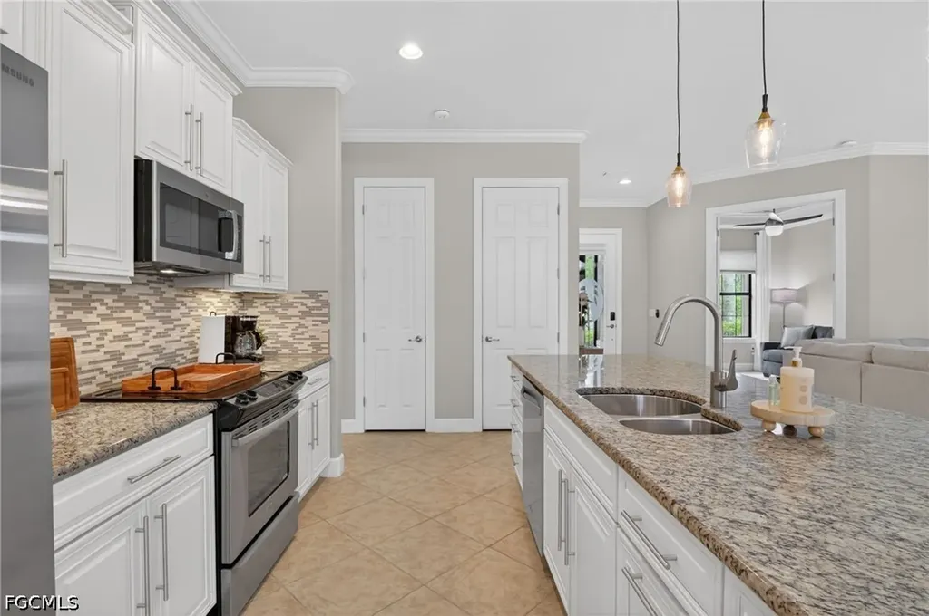 11701 Avingston Terrace Fort Myers FL 33913