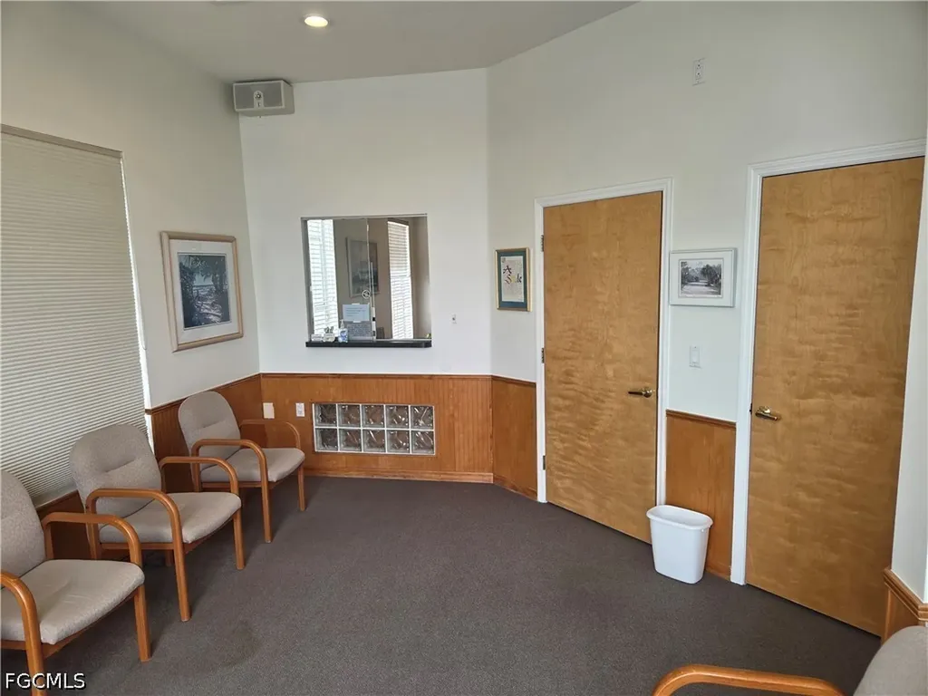 331 Cape Coral Parkway W Cape Coral FL 33914