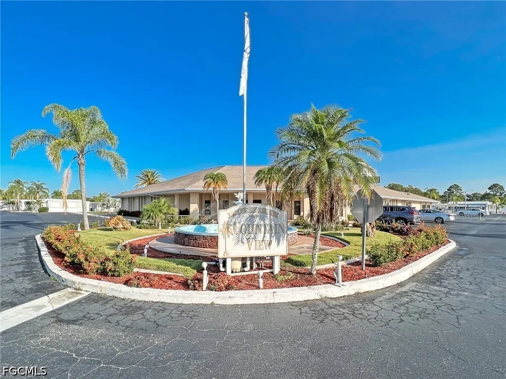 204 Sojourn Drive North Fort Myers FL 33903