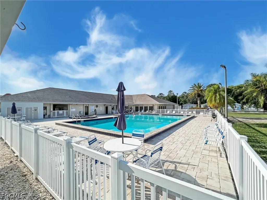 204 Sojourn Drive North Fort Myers FL 33903