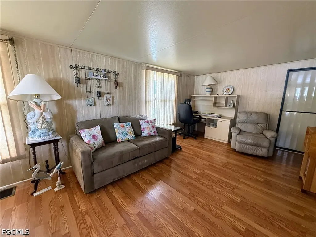204 Sojourn Drive North Fort Myers FL 33903