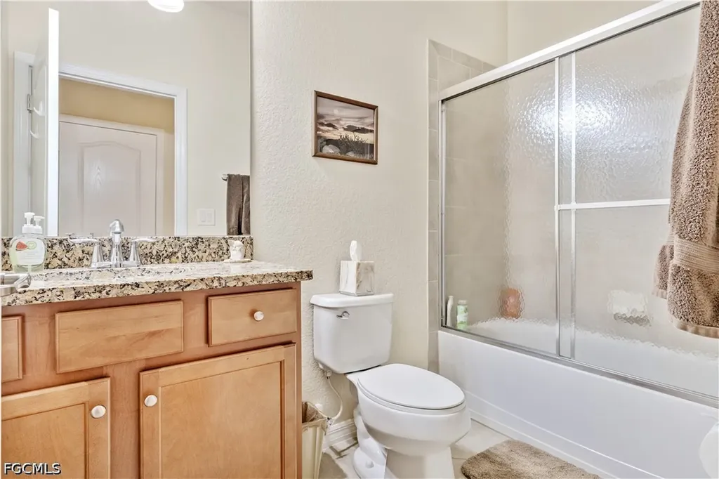 3655 Sugarelli Avenue Cape Coral FL 33909