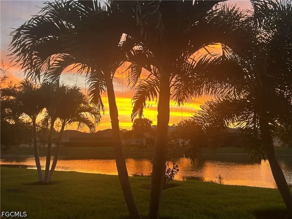 3655 Sugarelli Avenue Cape Coral FL 33909